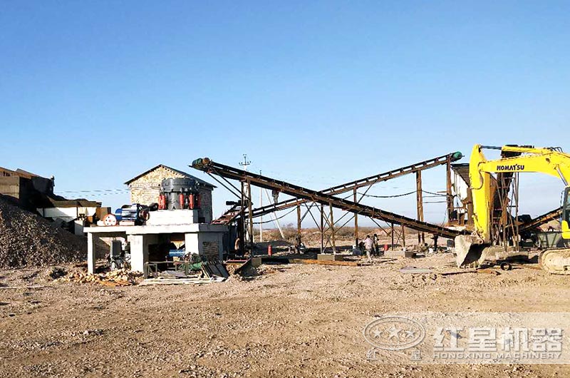 顎式破碎機、圓錐破碎機作業(yè)現(xiàn)場